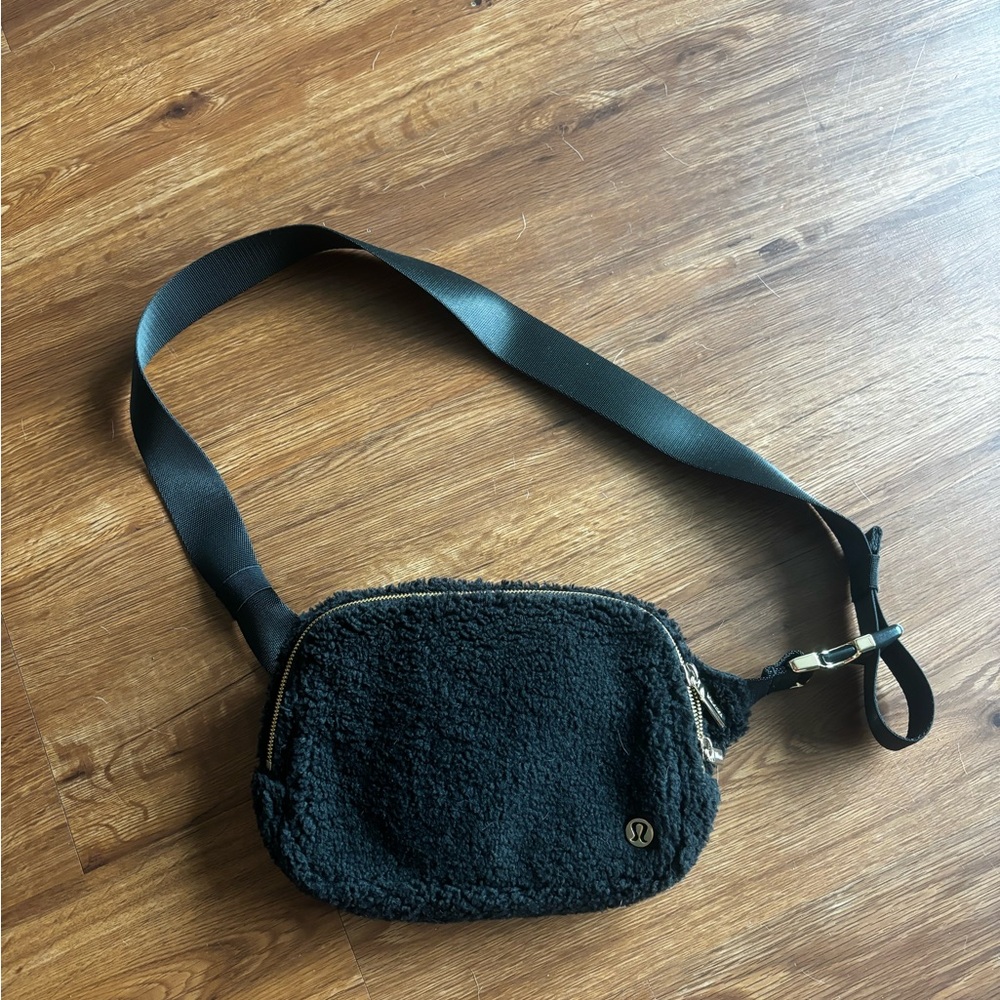 Lululemon bum bag *limited edition*